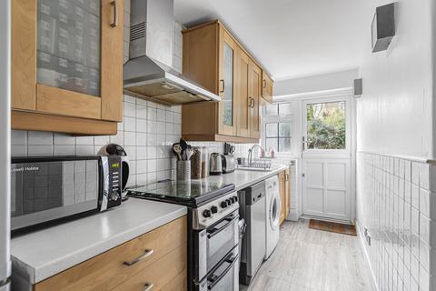 4 Holly Road, Hounslow, TW3 1UN