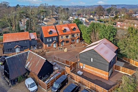 3 bedroom semi-detached house for sale, Benington Road, Aston