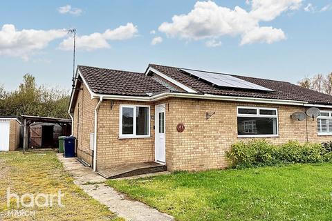 2 bedroom semi-detached bungalow for sale, Highfield Road, March