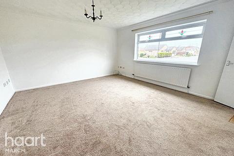 2 bedroom semi-detached bungalow for sale, Highfield Road, March