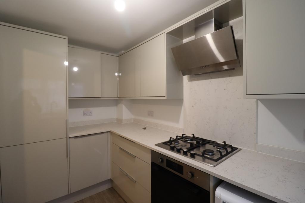182 Hunters drive kit2