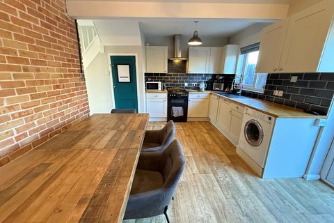 3 Barrie Avenue, Dunstable, LU6 1BP