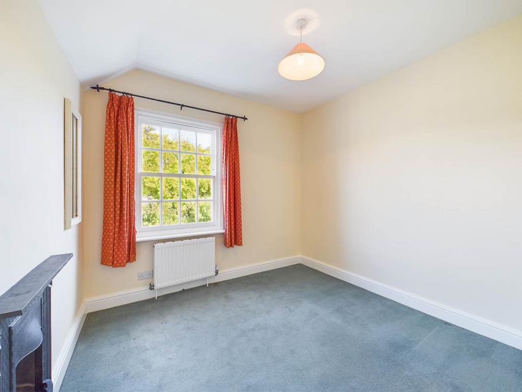Bumble cottage secon