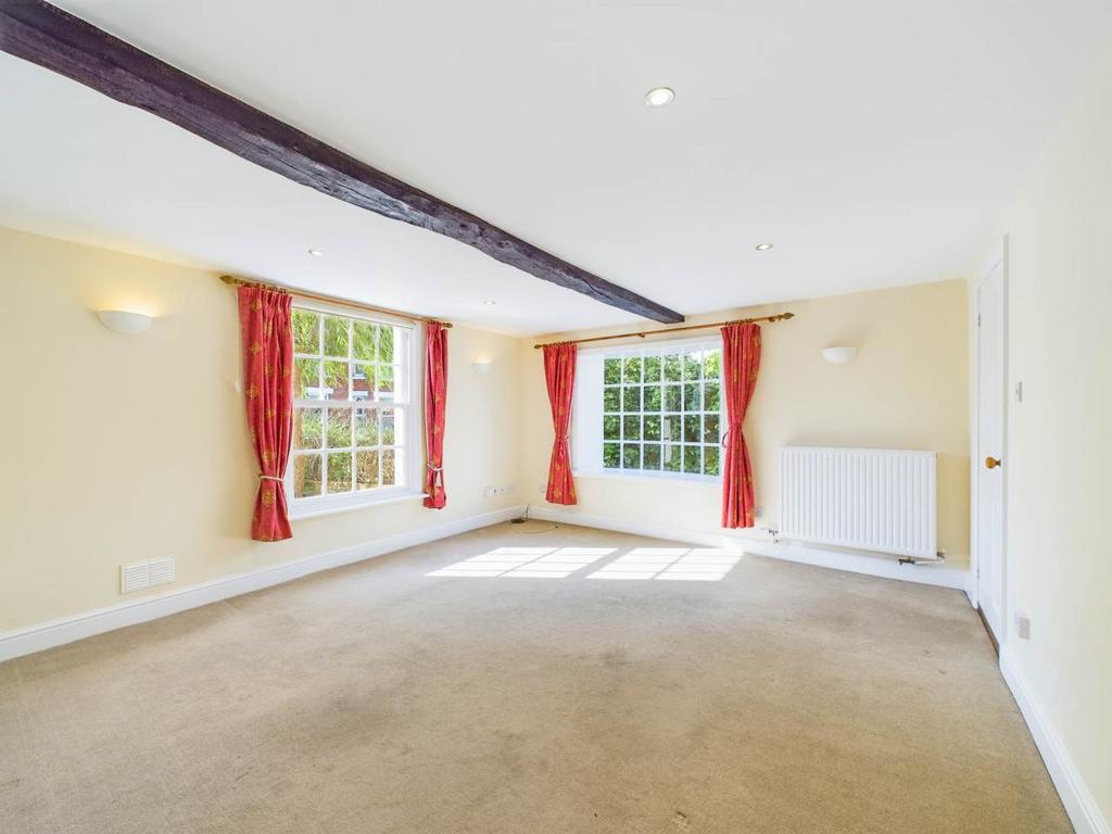 Bumble cottage loung