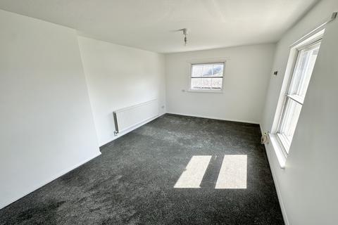 2 bedroom flat to rent, Waterloo Place, Lewes, BN7 2PP