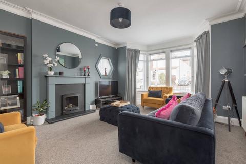 2 bedroom detached house for sale, 2 Craigs Crescent, Corstorphine, Edinburgh, EH12 8HT