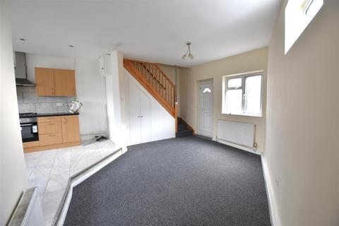 3 bedroom end of terrace house to rent, Bostall Park Avenue, Bexleyheath DA7