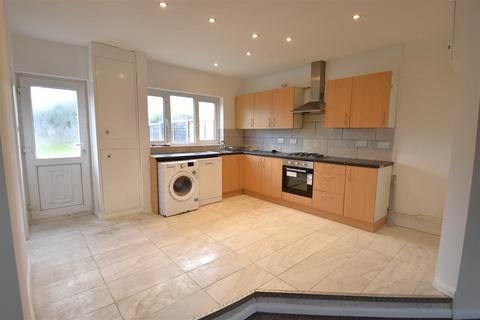 3 bedroom end of terrace house to rent, Bostall Park Avenue, Bexleyheath DA7