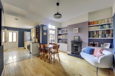 4 bedroom terraced house for sale, Laleham Road, Catford, London, SE6