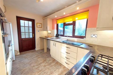 3 bedroom detached bungalow for sale, Astley Burf, Stourport-On-Severn