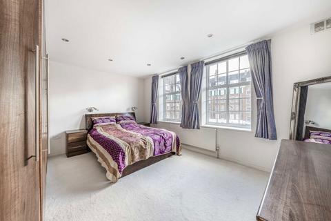 2 bedroom flat for sale, Richmond Hill Court, Richmond TW10