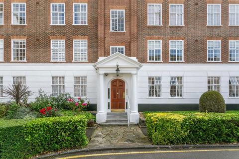 31 Richmond Hill Court, Richmond, TW10 6BD