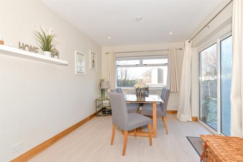 3 bedroom semi-detached house for sale, Manse Way, Swanley, Kent