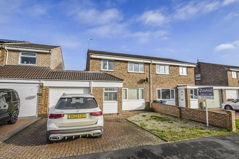 3 bedroom semi-detached house for sale, Bristol Road, Bicester