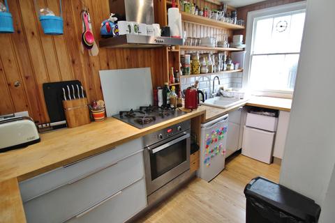 2 bedroom flat to rent, Sillwood Street, Brighton