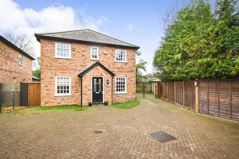 4 bedroom house for sale, London Road, Hampshire RG27