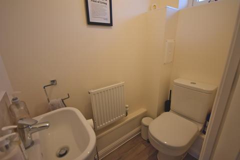 2 bedroom terraced house to rent, Ovington Gardens, Eastleigh, SO50