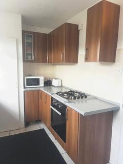 2 bedroom flat for sale, Mead Court, London NW9