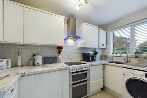79 Middlefields, Croydon, CR0 9LG