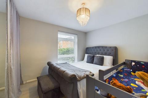 79 Middlefields, Croydon, CR0 9LG