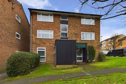 79 Middlefields, Croydon, CR0 9LG