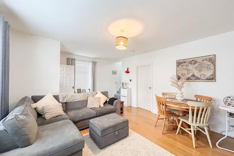 1 Beech Grove, Oakdale, Blackwood, NP12 0JL