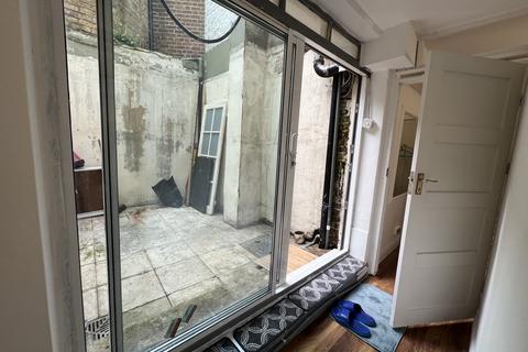 undefined, Great Western Road, London W9