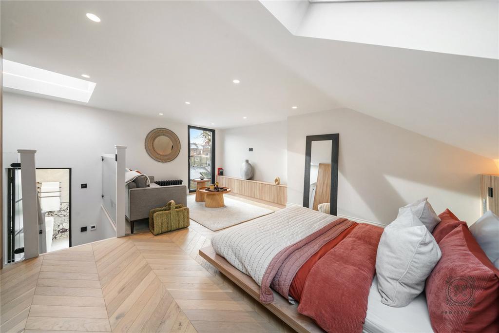 Principal Suite