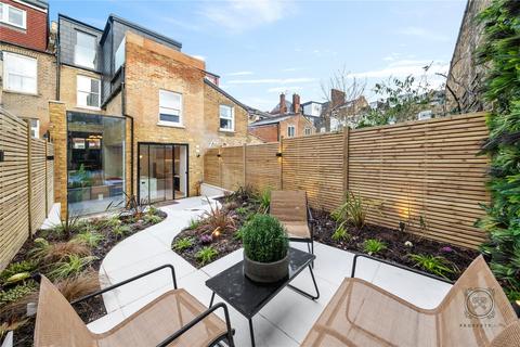 42 Lothair Road North, London, N4 1EW
