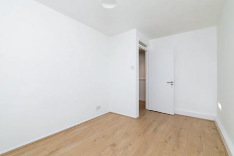 2 bedroom flat to rent, Shelbourne Road, tottenham, london