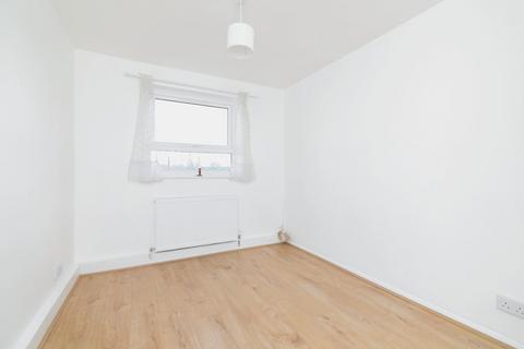 2 bedroom flat to rent, Shelbourne Road, tottenham, london