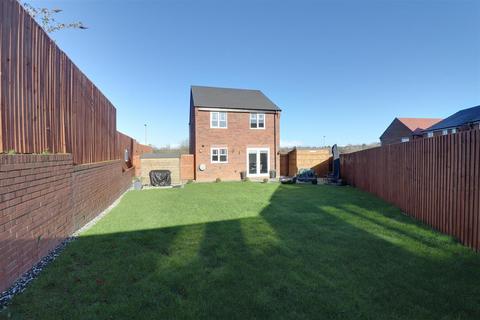 3 bedroom detached house for sale, Regiment Way, Winsford