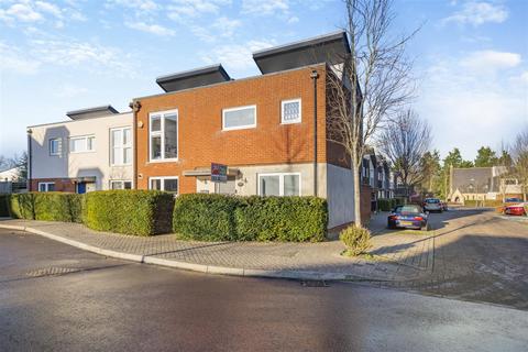 3 bedroom detached house for sale, Clock House Rise, Coxheath, Maidstone