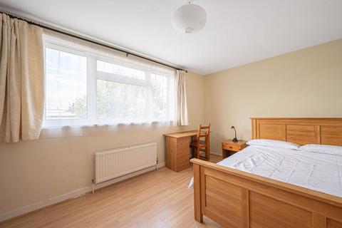 2 bedroom flat to rent, Royal College Street, Camden, London, NW1