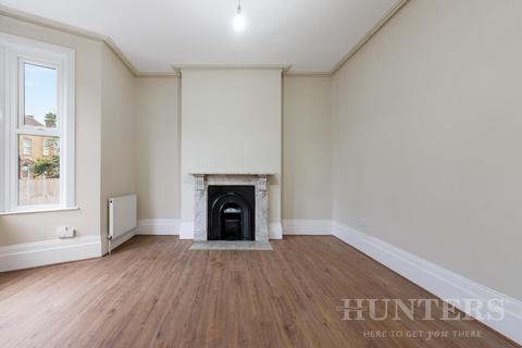 Studio to rent, St. Pauls Road, London, N17 0NB