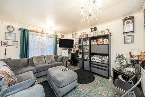 2 bedroom terraced house for sale, Southerngate Way, London SE14