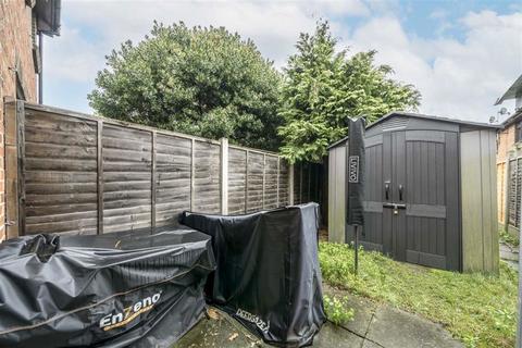 2 bedroom terraced house for sale, Southerngate Way, London SE14