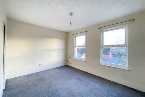 2 bedroom apartment to rent, Lower Range Road, Gravesend, Kent, DA12 2QL