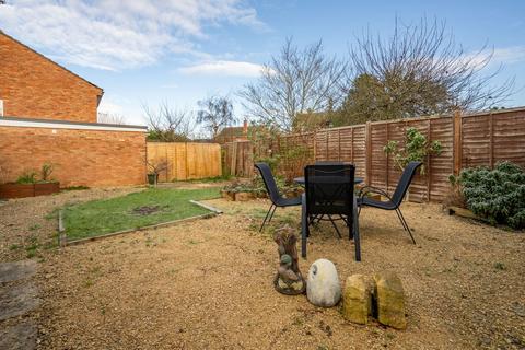 1 Denley Close, Bishops Cleeve, Cheltenham, GL52 8EG