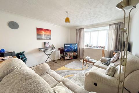 1 bedroom apartment to rent, Grange House, Grange Road, Gravesend, Kent, DA11 0EB