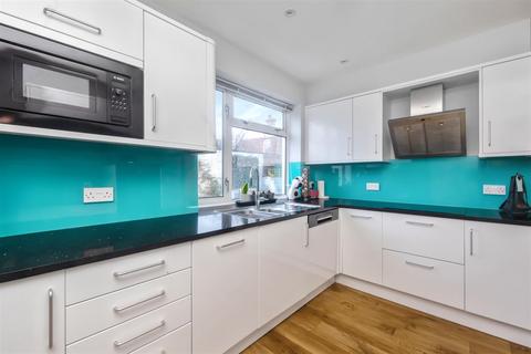 3 bedroom detached house for sale, Ophir Road, Worthing