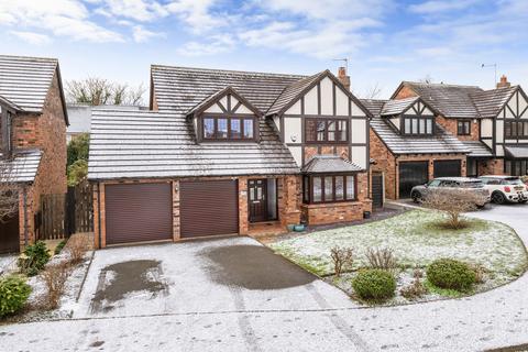 4 bedroom detached house for sale, Sambrook Crescent, Market Drayton