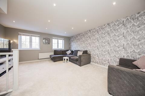 4 bedroom semi-detached house for sale, Treetops Way, Heathfield