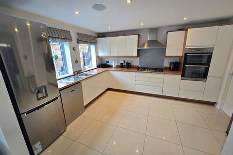 4 bedroom detached house for sale, Ocean View, Neath SA10