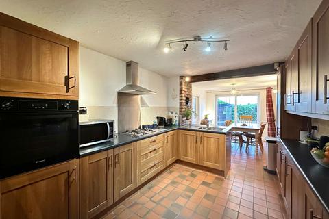 3 bedroom terraced house for sale, Woodville Road, Torquay TQ1