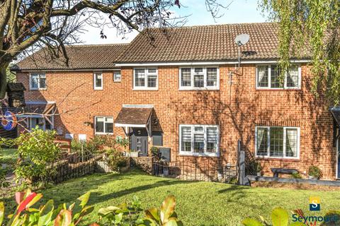 3 bedroom end of terrace house for sale, Speedwell Close, Guildford GU4