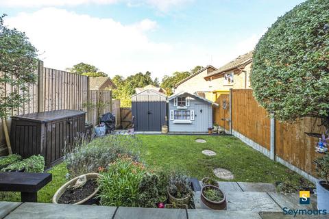 3 bedroom end of terrace house for sale, Speedwell Close, Guildford GU4