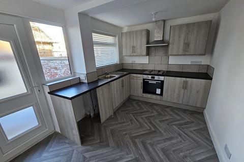 3 bedroom house to rent, Barnsley Road, Cudworth