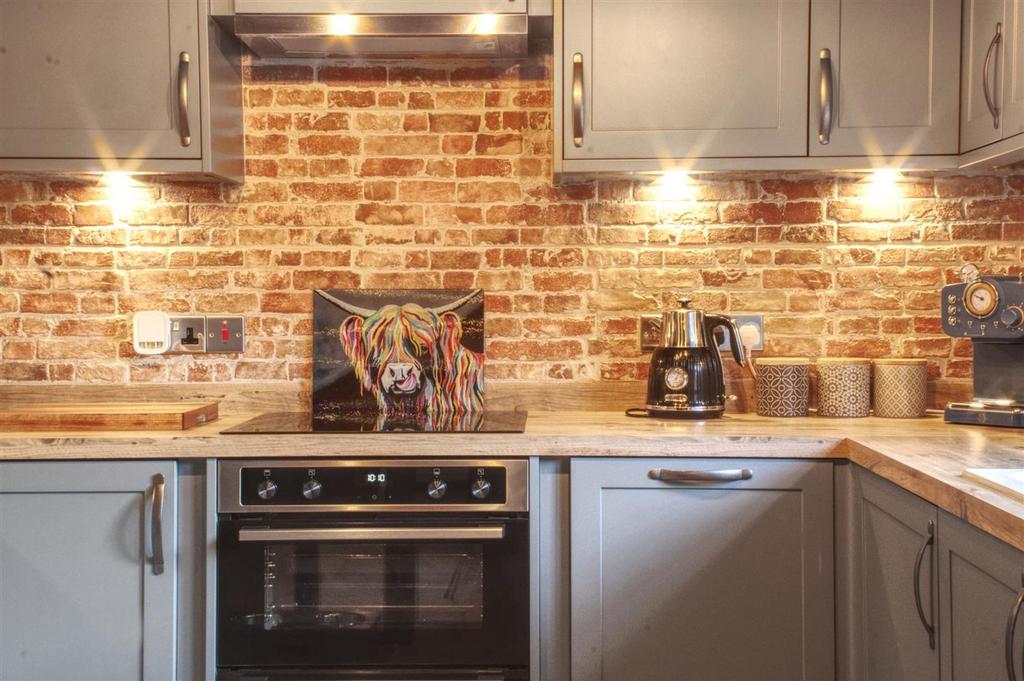 Kitchen 3.jpg