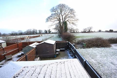 3 bedroom end of terrace house for sale, Farmers Lane, Tarporley